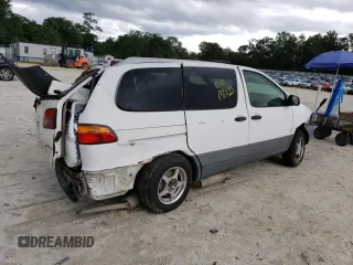 2000 Toyota Sienna CE with VIN 4T3ZF19C3YU210074, listed as a Copart auction lot 53546113 with 0 mi miles and Salvage Title. Bid and sale history available at carsss.com. Image 3.