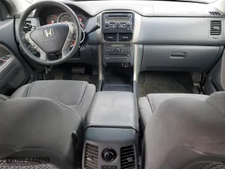 2008 Honda Pilot SE with VIN 5FNYF18378B004095, listed as a Copart auction lot 54382175 with 285,608 mi miles and Clean Title. Bid and sale history available at carsss.com. Image 8.