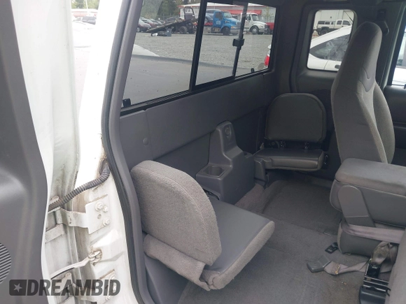2002 Ford Ranger XL Fleet with VIN 1FTZR45EX2PB31844, listed as a IAAI auction lot 42710187 with 125,503 mi miles and . Bid and sale history available at DreamBid. Image 8.