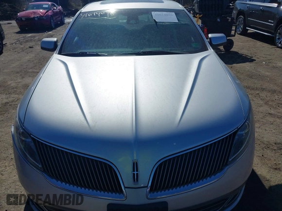 2013 Lincoln MKS EcoBoost with VIN 1LNHL9FT9DG613100, listed as a IAAI auction lot 41614096 with 207,789 mi miles. Bid and sale history available at carsss.com. Image 12.
