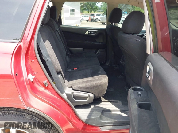 2014 Nissan Pathfinder S z VIN 5N1AR2MM6EC699851, wystawiony jako IAAI lot #42560019 z przebiegiem 186 627 mil mil oraz . Historia ofert i sprzedaży dostępna na DreamBid. Obrazek 8.