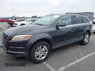 2007 Audi Q7 with VIN WA1AV74LX7D041803, listed as a IAAI auction lot 42744430 with 191,131 mi miles and . Bid and sale history available at DreamBid. Image 2.