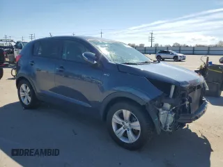 2013 Kia Sportage LX z VIN KNDPBCA29D7459647, wystawiony jako Copart lot #50081725 z przebiegiem 125 855 mil mil oraz Szkoda całkowita • Salvage title. Historia ofert i sprzedaży dostępna na DreamBid. Obrazek 4.