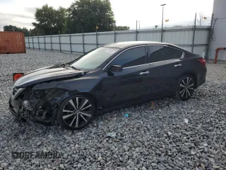 2017 Nissan Altima SR with VIN 1N4AL3AP7HN356703, listed as a Copart auction lot 61816905 with 281,486 mi miles and Salvage title. Bid and sale history available at DreamBid. Image 1.