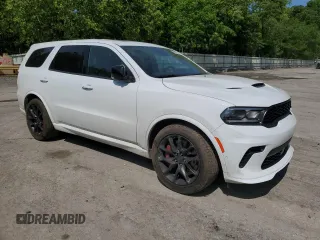 2024 Dodge Durango SRT Hellcat Premium z VIN 1C4SDJH92RC153397, wystawiony jako Copart lot #58559005 z przebiegiem 659 mil mil oraz Szkoda całkowita • Salvage title. Historia ofert i sprzedaży dostępna na DreamBid. Obrazek 4.