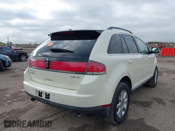 2007 Lincoln MKX with VIN 2LMDU68CX7BJ20050, listed as a IAAI auction lot 42121468 with 78,794 mi miles and . Bid and sale history available at DreamBid. Image 4.