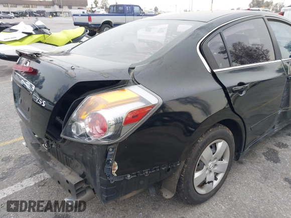 2007 Nissan Altima 2.5 with VIN 1N4AL21E67N483630, listed as a IAAI auction lot 41725228 with 135,792 mi miles. Bid and sale history available at carsss.com. Image 19.