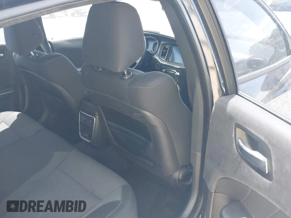 2015 Dodge Charger SXT with VIN 2C3CDXHG2FH852208, listed as a IAAI auction lot 42120021 with 156,486 mi miles and . Bid and sale history available at DreamBid. Image 8.