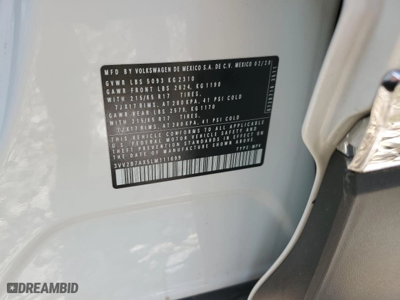 2020 Volkswagen Tiguan SE with VIN 3VV2B7AX5LM111699, listed as a Copart auction lot 70121394 with 32,217 mi miles and Salvage Title. Bid and sale history available at carsss.com. Image 15.
