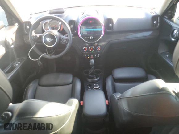 2018 MINI Countryman Cooper z VIN WMZYS7C31J3E08621, wystawiony jako Copart lot #85536264 z przebiegiem 108 629 mil mil oraz Szkoda całkowita • Salvage title. Historia ofert i sprzedaży dostępna na DreamBid. Obrazek 8.