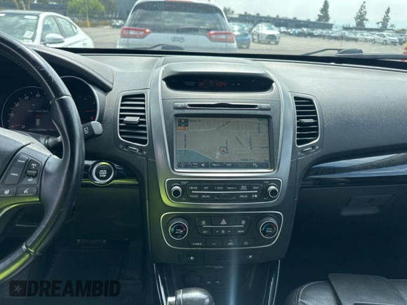 2014 Kia Sorento SX with VIN 5XYKW4A75EG548765, listed as a Copart auction lot 51165275 with 111,599 mi miles and Clean Title. Bid and sale history available at carsss.com. Image 6.