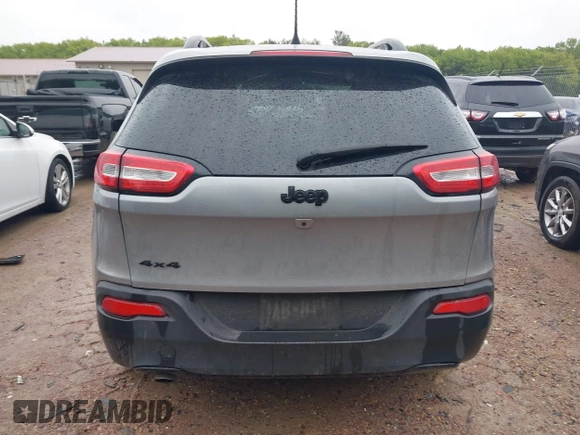 2016 Jeep Cherokee Sport z VIN 1C4PJMAB4GW314079, wystawiony jako IAAI lot #42291146 z przebiegiem 143 901 mil mil oraz . Historia ofert i sprzedaży dostępna na DreamBid. Obrazek 16.