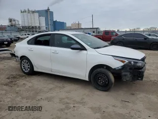 2022 Kia Forte LXS with VIN 3KPF24AD4NE499199, listed as a Copart auction lot 83819364 with 94,104 mi miles and Salvage Title. Bid and sale history available at carsss.com. Image 4.