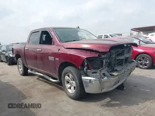 2016 Ram 1500 Lone Star z VIN 3C6RR6LT0GG382985, wystawiony jako IAAI lot #42300378 z przebiegiem 151 536 mil mil oraz . Historia ofert i sprzedaży dostępna na DreamBid. Obrazek 1.
