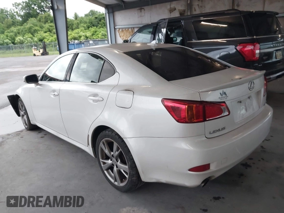 2010 Lexus IS 250 with VIN JTHBF5C29A5111957, listed as a IAAI auction lot 42484799 with Not provided miles and . Bid and sale history available at DreamBid. Image 3.