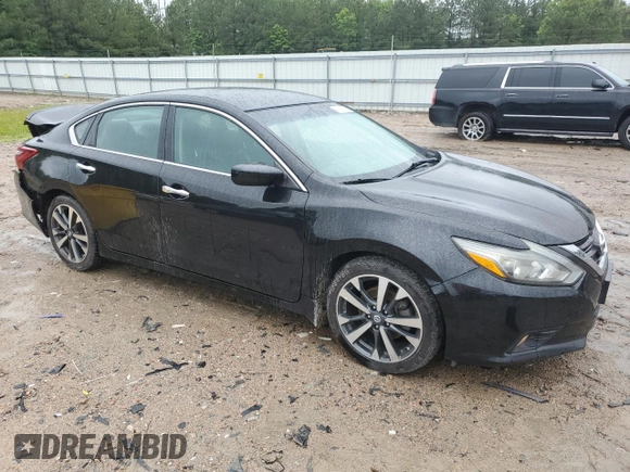 2017 Nissan Altima SR z VIN 1N4AL3AP1HC121905, wystawiony jako Copart lot #58367785 z przebiegiem 169 329 mil mil oraz Szkoda całkowita • Salvage title. Historia ofert i sprzedaży dostępna na DreamBid. Obrazek 4.