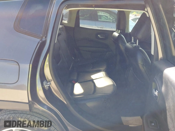 2020 Jeep Compass Limited with VIN 3C4NJCCB4LT218595, listed as a IAAI auction lot 42017002 with 90,737 mi miles and . Bid and sale history available at DreamBid. Image 8.