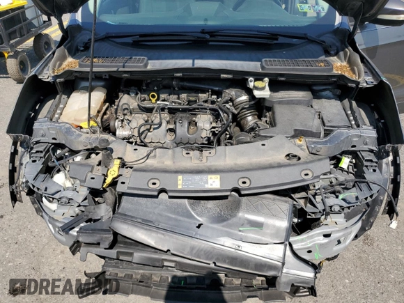 2014 Ford Escape Titanium с VIN 1FMCU0J96EUD41199, выставлен на аукционе Copart как лот 59380245 с пробегом 100 319 миль миль и Списание • Salvage title. История ставок и продаж доступна на DreamBid. Изображение 12.