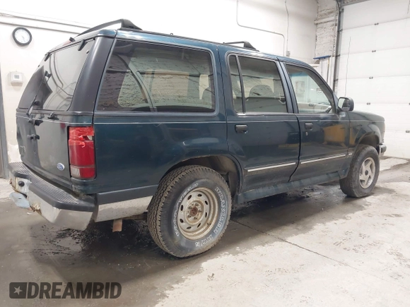 1994 Ford Explorer Eddie Bauer z VIN 1FMDU34X7RUD15166, wystawiony jako IAAI lot #42426543 z przebiegiem 168 233 mil mil oraz . Historia ofert i sprzedaży dostępna na DreamBid. Obrazek 4.