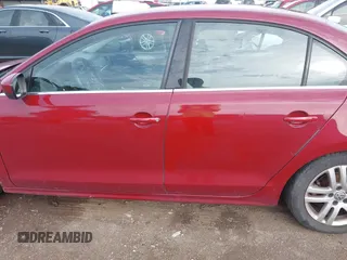 2017 Volkswagen Jetta S z VIN 3VW2B7AJ2HM314001, wystawiony jako IAAI lot #42602453 z przebiegiem 88 464 mil mil oraz . Historia ofert i sprzedaży dostępna na DreamBid. Obrazek 14.