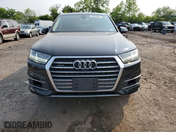 2017 Audi Q7 Prestige z VIN WA1VAAF79HD013051, wystawiony jako Copart lot #58594005 z przebiegiem 82 158 mil mil oraz Czysty tytuł • Clean title. Historia ofert i sprzedaży dostępna na DreamBid. Obrazek 5.