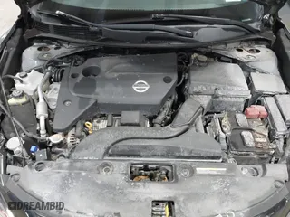2018 Nissan Altima 2.5 SV with VIN 1N4AL3AP5JC470135, listed as a IAAI auction lot 41801045 with 122,452 mi miles. Bid and sale history available at carsss.com. Image 10.