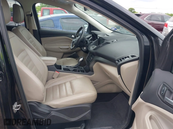 2018 Ford Escape SEL with VIN 1FMCU0HD0JUB24722, listed as a IAAI auction lot 42049106 with 122,400 mi miles and . Bid and sale history available at carsss.com. Image 5.