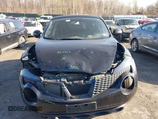 2011 Nissan Juke SL with VIN JN8AF5MV6BT020992, listed as a IAAI auction lot 42061359 with 77,242 mi miles. Bid and sale history available at carsss.com. Image 12.