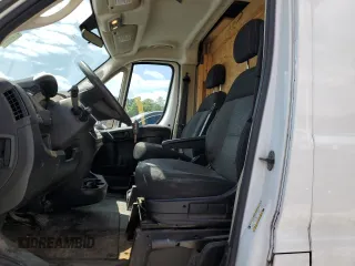 2021 Ram ProMaster Cargo with VIN 3C6LRVBG0ME578176, listed as a Copart auction lot 67926134 with 92,959 mi miles and Salvage Title. Bid and sale history available at carsss.com. Image 7.