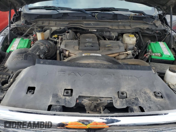 2016 Ram 2500 Laramie z VIN 3C6UR5KL8GG152276, wystawiony jako Copart lot #45340015 z przebiegiem 152 939 mil mil oraz Szkoda całkowita • Salvage title. Historia ofert i sprzedaży dostępna na DreamBid. Obrazek 11.