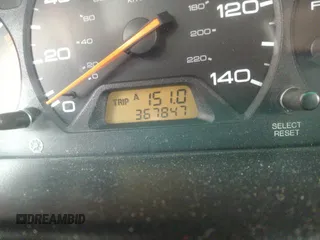 2004 Honda Odyssey LX z VIN 5FNRL18554B054258, wystawiony jako IAAI lot #41208956 z przebiegiem 367 847 mil mil oraz . Historia ofert i sprzedaży dostępna na DreamBid. Obrazek 16.