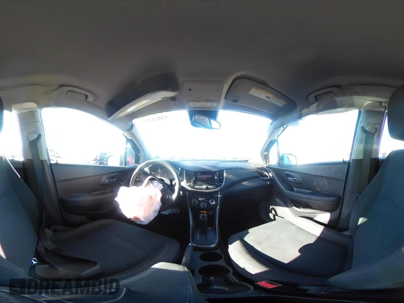 2020 Chevrolet Trax LS with VIN 3GNCJKSB1LL240323, listed as a IAAI auction lot 42011374 with 108,561 mi miles and . Bid and sale history available at carsss.com. Image 18.