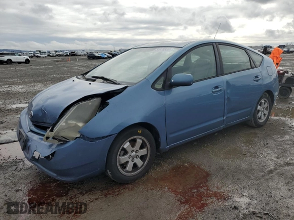 2005 Toyota Prius z VIN JTDKB20U153026520, wystawiony jako Copart lot #50978655 z przebiegiem 237 511 mil mil oraz Szkoda całkowita • Salvage title. Historia ofert i sprzedaży dostępna na DreamBid. Obrazek 1.