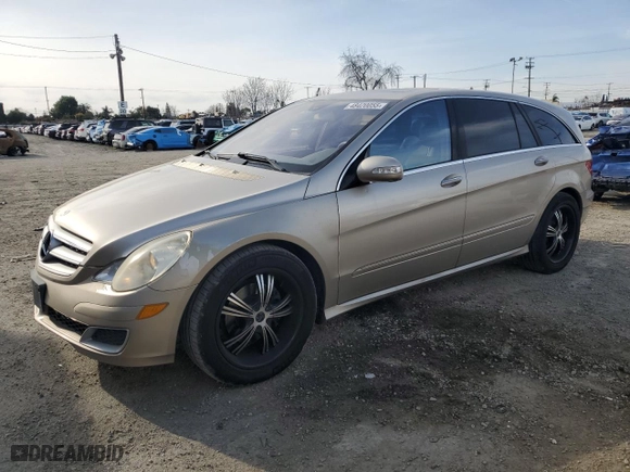 2006 Mercedes-Benz R-Class 3.5L with VIN 4JGCB65E06A021315, listed as a Copart auction lot 48420055 with 148,360 mi miles and Clean Title. Bid and sale history available at carsss.com. Image 1.