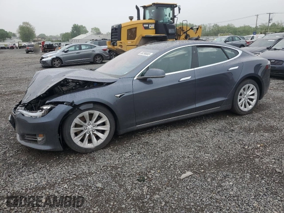 2017 Tesla Model S 100D with VIN 5YJSA1E25HF192230, listed as a Copart auction lot 55298065 with 64,536 mi miles and Salvage Title. Bid and sale history available at DreamBid. Image 1.