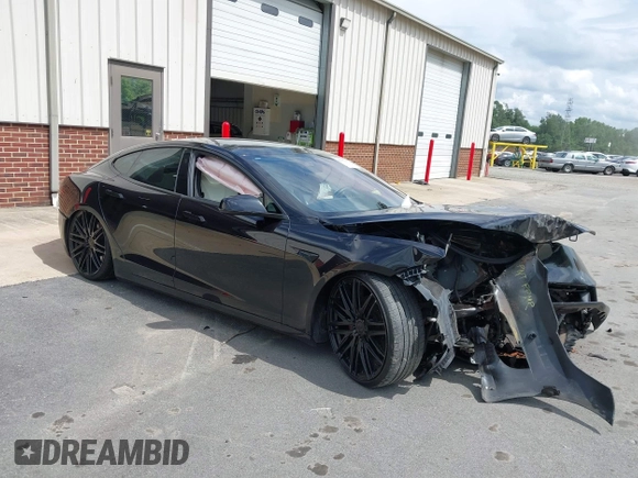 2016 Tesla Model S 90D z VIN 5YJSA1E46GF162217, wystawiony jako IAAI lot #42502493 z przebiegiem Nie podano mil oraz . Historia ofert i sprzedaży dostępna na DreamBid. Obrazek 1.