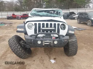 2020 Jeep Gladiator Sport S с VIN 1C6JJTAG1LL204637, выставлен на аукционе IAAI как лот 41743343 с пробегом 94 305 миль миль и . История ставок и продаж доступна на DreamBid. Изображение 18.