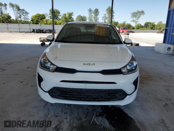2022 Kia Rio S with VIN 3KPA24AD2NE443935, listed as a Copart auction lot 60529534 with 9,120 mi miles and Salvage Title. Bid and sale history available at carsss.com. Image 5.