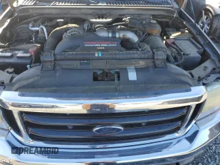 2003 Ford Super Duty F-250 XL with VIN 1FTNX21P03EC11327, listed as a Copart auction lot 86167644 with 191,817 mi miles and Salvage Title. Bid and sale history available at carsss.com. Image 11.