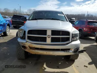 2007 Dodge Ram 2500 SLT with VIN 1D7KS28C87J535598, listed as a Copart auction lot 44952255 with 323,497 mi miles and Salvage Title. Bid and sale history available at carsss.com. Image 5.