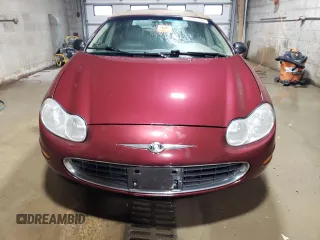 2001 Chrysler Concorde z VIN 2C3AD36J21H514833, wystawiony jako Copart lot #84008584 z przebiegiem 96 179 mil mil oraz Czysty tytuł • Clean title. Historia ofert i sprzedaży dostępna na DreamBid. Obrazek 5.