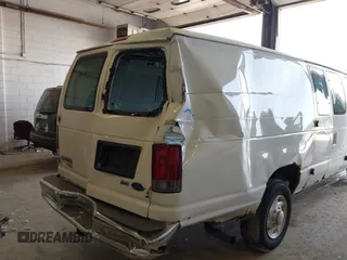 2013 Ford Econoline Cargo Commercial с VIN 1FTSS3EL0DDA86867, выставлен на аукционе IAAI как лот 42396449 с пробегом 336 057 миль миль и . История ставок и продаж доступна на DreamBid. Изображение 6.