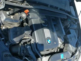 2008 BMW 3 Series 328i с VIN WBAWR33578P152351, выставлен на аукционе IAAI как лот 41791540 с пробегом 93 528 миль миль и . История ставок и продаж доступна на DreamBid. Изображение 12.