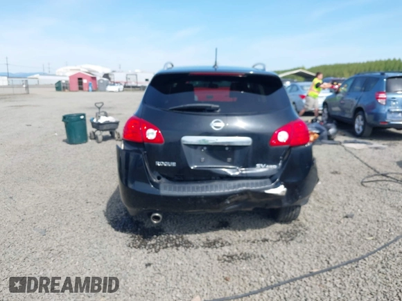 2012 Nissan Rogue S z VIN JN8AS5MV0CW715934, wystawiony jako IAAI lot #42104457 z przebiegiem 138 364 mil mil oraz . Historia ofert i sprzedaży dostępna na DreamBid. Obrazek 16.
