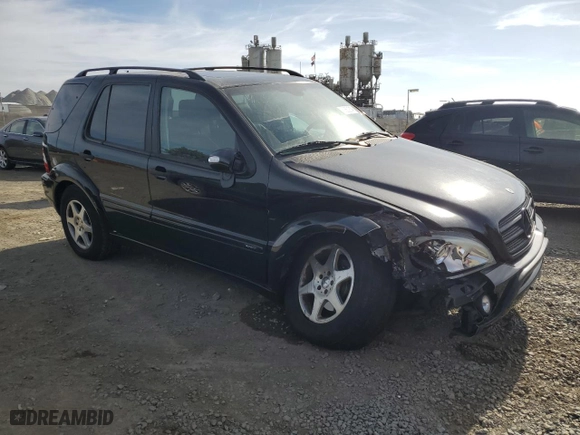 2002 Mercedes-Benz M-Class with VIN 4JGAB54E42A300392, listed as a Copart auction lot 85862904 with 50,852 mi miles and Salvage Title. Bid and sale history available at carsss.com. Image 4.