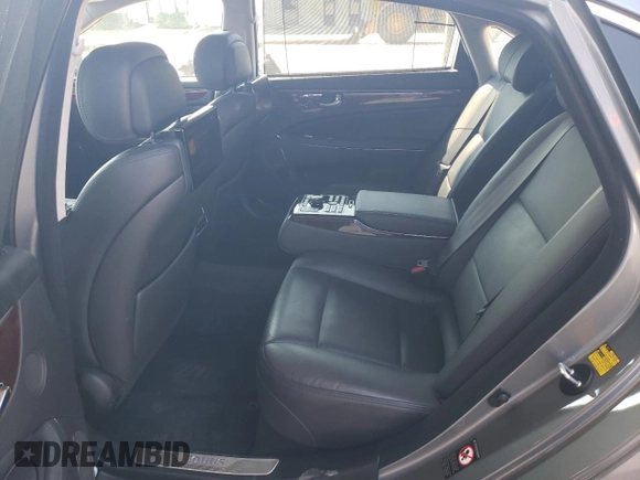 2014 Hyundai Equus Ultimate z VIN KMHGH4JH8EU089508, wystawiony jako Copart lot #72445734 z przebiegiem 84 821 mil mil oraz Szkoda całkowita • Salvage title. Historia ofert i sprzedaży dostępna na DreamBid. Obrazek 10.