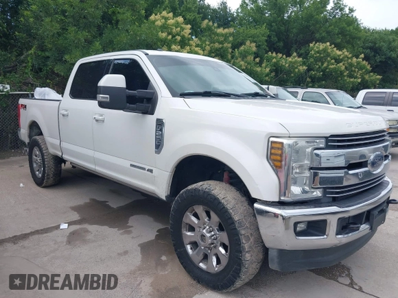 2018 Ford F-250 XL with VIN 1FT7W2BT6JEB18283, listed as a IAAI auction lot 42363824 with 175,244 mi miles and . Bid and sale history available at DreamBid. Image 1.