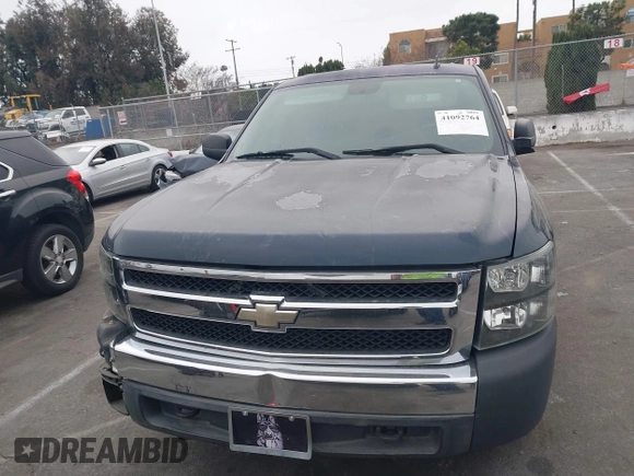 2008 Chevrolet Silverado 1500 1LT with VIN 2GCEC13J581248249, listed as a IAAI auction lot 41092764 with Not Provided miles and . Bid and sale history available at DreamBid. Image 12.