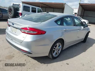 2018 Ford Fusion SE with VIN 3FA6P0H71JR284706, listed as a IAAI auction lot 41776983 with 1 mi miles. Bid and sale history available at carsss.com. Image 4.