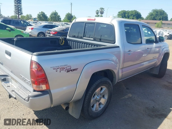 2007 Toyota Tacoma PreRunner с VIN 5TEJU62NX7Z450754, выставлен на аукционе IAAI как лот 42167915 с пробегом 221 560 миль миль и . История ставок и продаж доступна на DreamBid. Изображение 4.